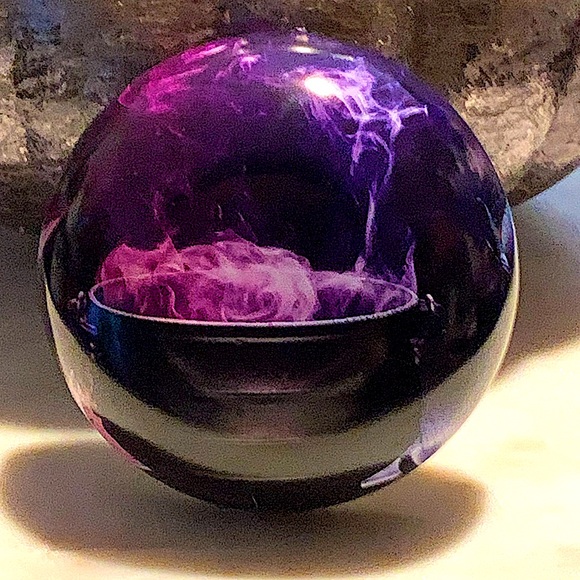 DW HOME CANDLE WITCH’S BREW HARVEST SPICED PURPLE GLASS 1 WICK NEW 13.8oz - Picture 3 of 7